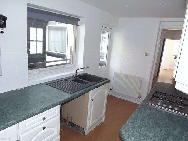  Image of 2 bedroom Terraced house to rent in Newhall Street Willenhall WV13 at Newhall Street  Willenhall, WV13 1LQ