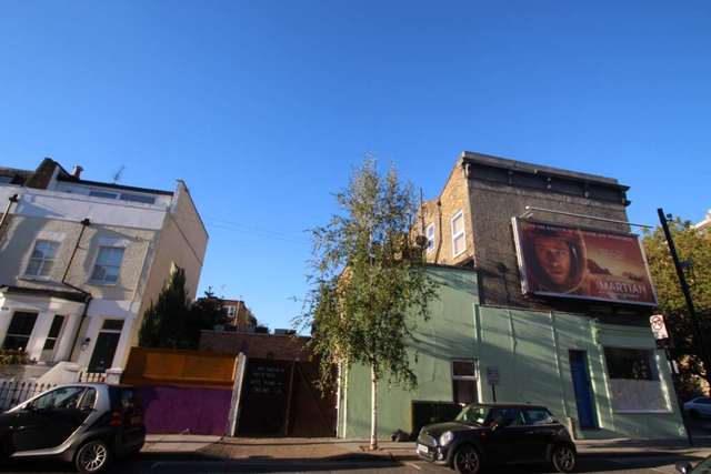  Image of Detached house to rent in North End Road London W14 at North End Road  London, W14 9NX