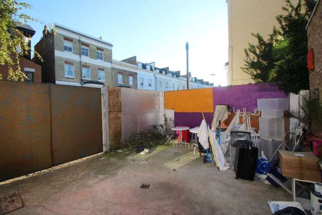  Image of Detached house to rent in North End Road London W14 at North End Road  London, W14 9NX