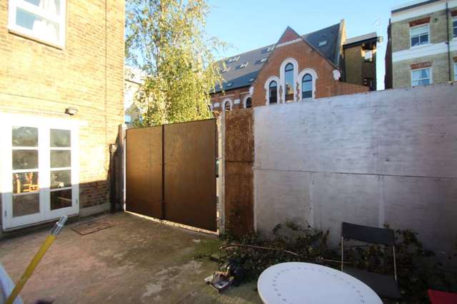  Image of Detached house to rent in North End Road London W14 at North End Road  London, W14 9NX