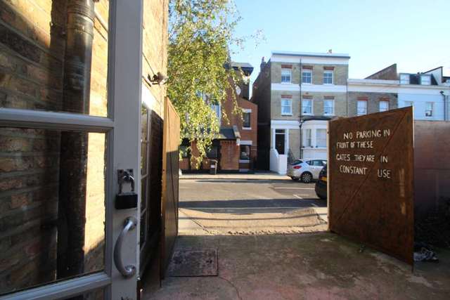  Image of Detached house to rent in North End Road London W14 at North End Road  London, W14 9NX