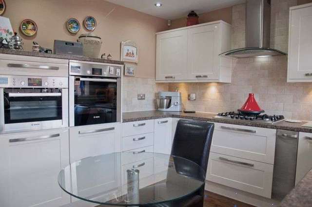  Image of 3 bedroom Detached house for sale in North Green Drive Airth Falkirk FK2 at North Green Drive  Airth, FK2 8RA
