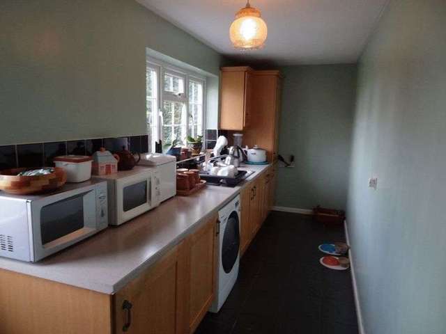  Image of 4 bedroom Detached house for sale in North Lane Othery Bridgwater TA7 at North Lane Othery Bridgwater, TA7 0QG