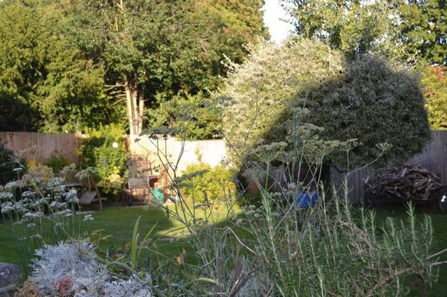  Image of 3 bedroom Detached house for sale in Shipbourne Road Tonbridge TN10 at Shipbourne Road  Tonbridge, TN10 3EU