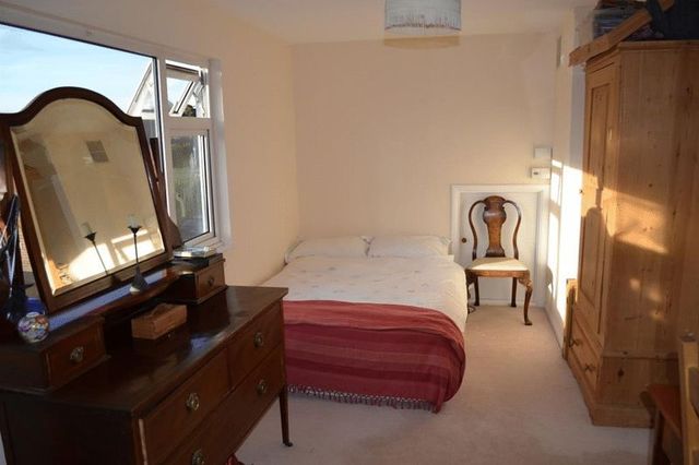  Image of 3 bedroom Detached house for sale in Shipbourne Road Tonbridge TN10 at Shipbourne Road  Tonbridge, TN10 3EU
