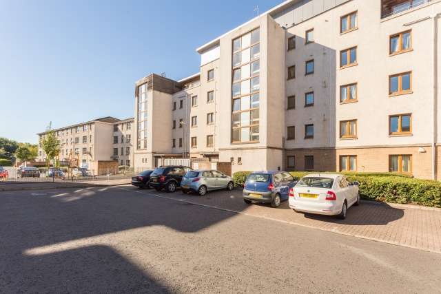  Image of 2 bedroom Flat for sale in Northcote Street Edinburgh EH11 at Edinburgh, EH11 2HL