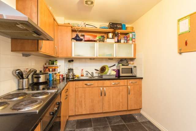  Image of 2 bedroom Flat for sale in Northcote Street Edinburgh EH11 at Edinburgh, EH11 2HL