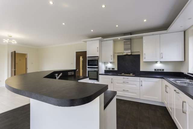  Image of 5 bedroom Detached house for sale in Norwood Crescent Dundee DD2 at Dundee, DD2 1PD