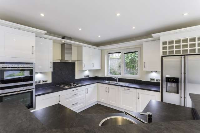  Image of 5 bedroom Detached house for sale in Norwood Crescent Dundee DD2 at Dundee, DD2 1PD