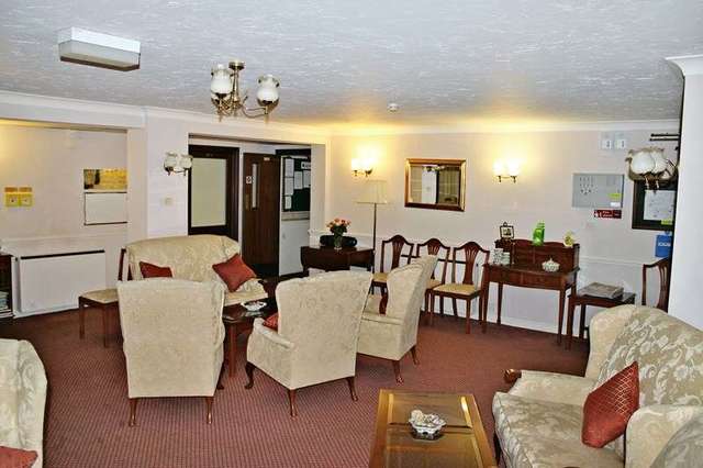 Image of 1 bedroom Retirement Property for sale in Mauldeth Road Withington Manchester M20 at Mauldeth Road Withington Manchester, M20 4NE