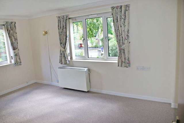  Image of 1 bedroom Retirement Property for sale in Mauldeth Road Withington Manchester M20 at Mauldeth Road Withington Manchester, M20 4NE