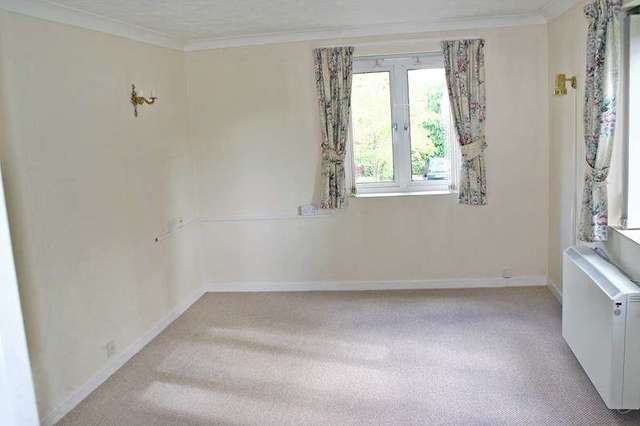  Image of 1 bedroom Retirement Property for sale in Mauldeth Road Withington Manchester M20 at Mauldeth Road Withington Manchester, M20 4NE