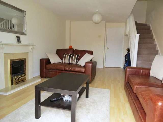  Image of 2 bedroom Property to rent in Oakham Mews Leeds LS9 at Leeds LS9 Leeds, LS9 9AN