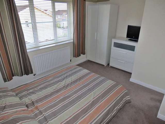  Image of 2 bedroom Property to rent in Oakham Mews Leeds LS9 at Leeds LS9 Leeds, LS9 9AN