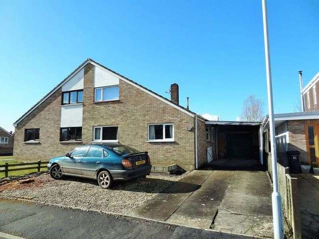  Image of 3 bedroom Detached house for sale in Oakley Close Westonzoyland Bridgwater TA7 at Oakley Close  Westonzoyland, TA7 0LL