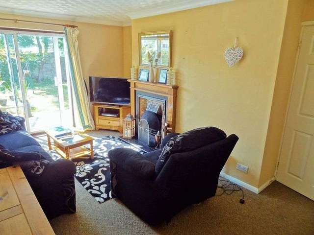  Image of 3 bedroom Detached house for sale in Oakley Close Westonzoyland Bridgwater TA7 at Oakley Close  Westonzoyland, TA7 0LL