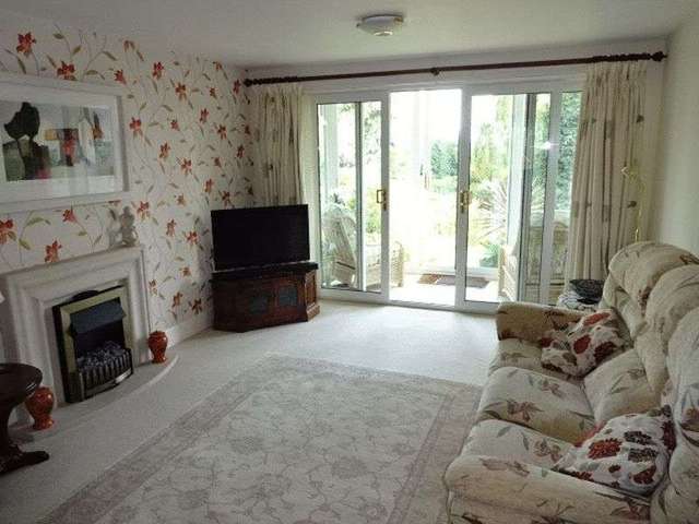  Image of 2 bedroom Flat for sale in Oldnall Road Kidderminster DY10 at Oldnall Road  Kidderminster, DY10 3HN