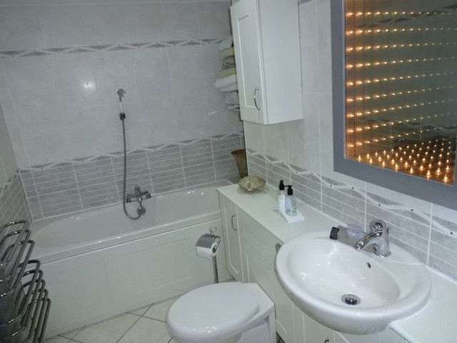  Image of 2 bedroom Flat for sale in Oldnall Road Kidderminster DY10 at Oldnall Road  Kidderminster, DY10 3HN