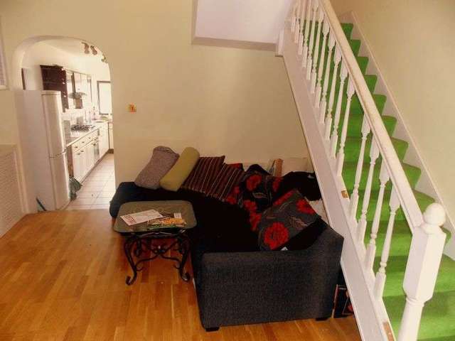  Image of 1 bedroom Property to rent in Otterfield Road West Drayton UB7 at Otterfield Road  West Drayton, UB7 8PE