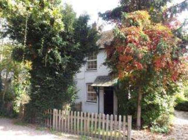  Image of 3 bedroom End of Terrace for sale in Benson Holme Padworth Reading RG7 at Padworth Reading Aldermaston Wharf, RG7 4JR