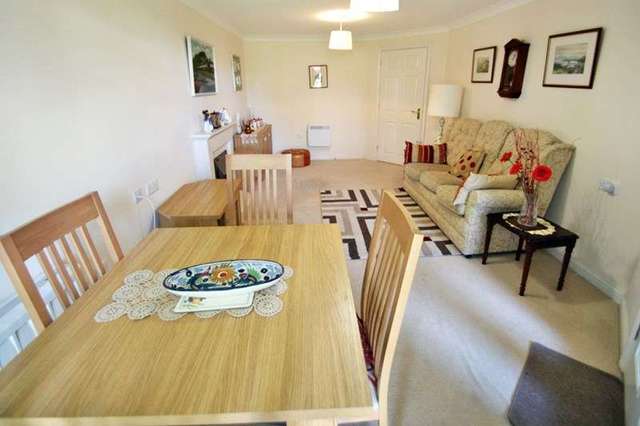  Image of 1 bedroom Retirement Property for sale in Sketty Road Sketty Swansea SA2 at Sketty Road  Swansea, SA2 0AW