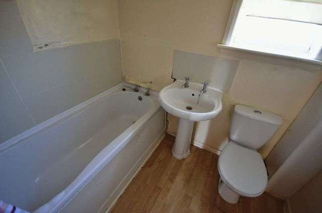  Image of 3 bedroom Terraced house for sale in Parbold Court Widnes WA8 at Parbold Court  Widnes, WA8 8PG