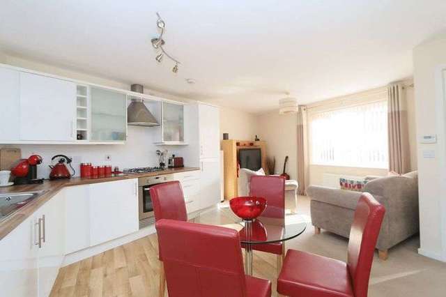  Image of 2 bedroom Terraced house for sale in Pasture View Kingswood Hull HU7 at Pasture View Kingswood Hull, HU7 3AH