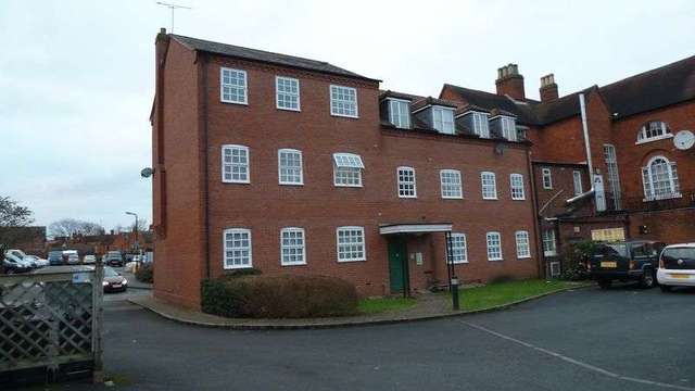  Image of 2 bedroom Flat to rent in Bleachfield Street Alcester B49 at Bleachfield Street  Alcester, B49 5BW