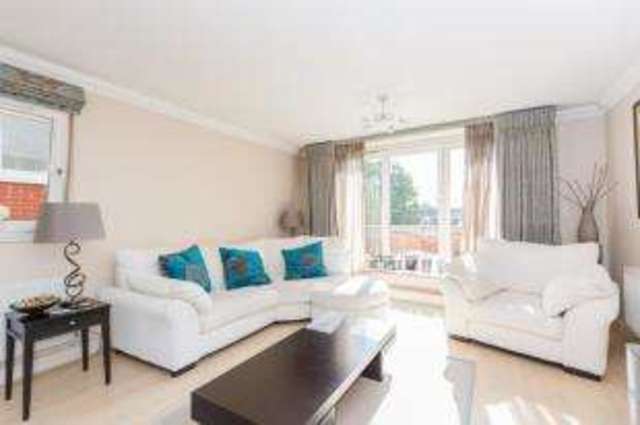  Image of 3 bedroom Flat for sale in Penn Place Northway Rickmansworth WD3 at Northway Rickmansworth Rickmansworth, WD3 1QF