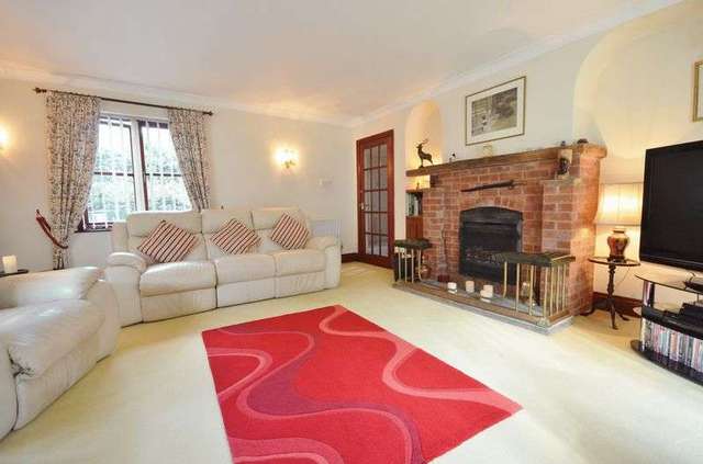  Image of 4 bedroom Detached house for sale in Everstone Farm Barns Peterstow Ross-on-Wye HR9 at Peterstow Ross-On-Wye, HR9 6LL