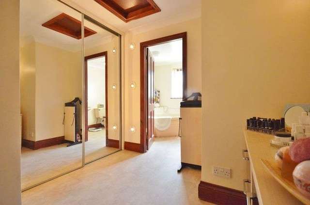  Image of 4 bedroom Detached house for sale in Everstone Farm Barns Peterstow Ross-on-Wye HR9 at Peterstow Ross-On-Wye, HR9 6LL