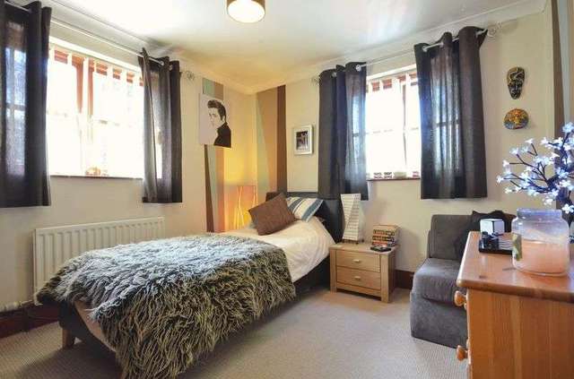  Image of 4 bedroom Detached house for sale in Everstone Farm Barns Peterstow Ross-on-Wye HR9 at Peterstow Ross-On-Wye, HR9 6LL