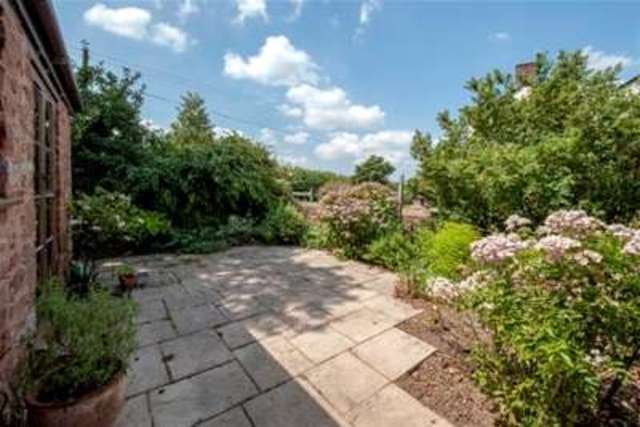  Image of 2 bedroom Detached house to rent in Kingston St. Mary Taunton TA2 at Taunton, TA2 8AS