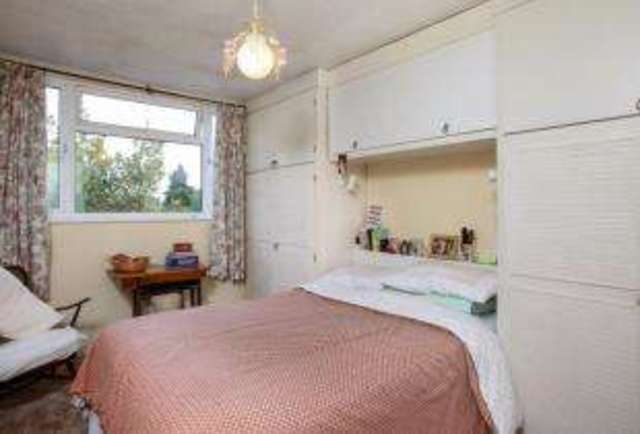  Image of 4 bedroom Bungalow for sale in Viking Way Pilgrims Hatch Brentwood CM15 at Pilgrims Hatch Brentwood Pilgrims Hatch, CM15 9HY