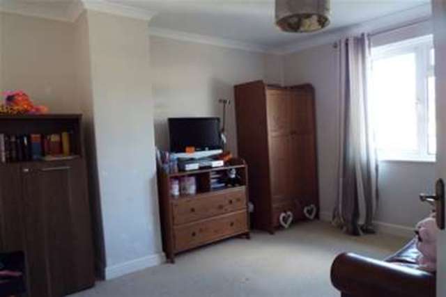  Image of 3 bedroom Detached house to rent in Princess Anne Road Broadstairs CT10 at Broadstairs, CT10 3HL