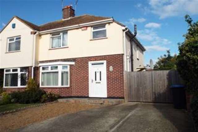  Image of 3 bedroom Detached house to rent in Princess Anne Road Broadstairs CT10 at Broadstairs, CT10 3HL