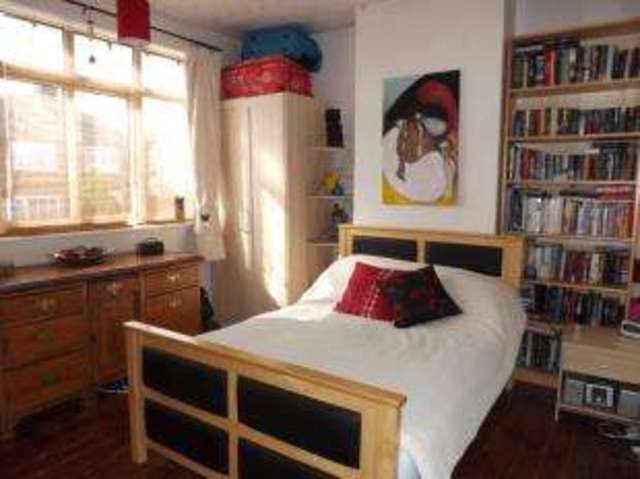  Image of 3 bedroom Semi-Detached house for sale in Prospect Road Carlton Nottingham NG4 at Carlton Nottingham Carlton, NG4 1LU