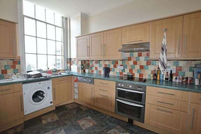 Image of 3 bedroom Flat to rent in Prospect Street Hull HU2 at Prospect Street  Hull, HU2 8NR