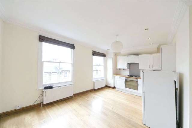  Image of 1 bedroom Flat to rent in Queen Anne Road London E9 at South Hackney London Victoria Park, E9 7AH