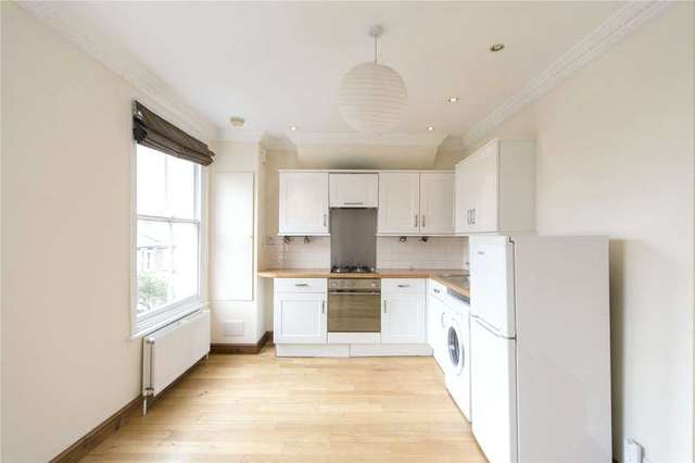  Image of 1 bedroom Flat to rent in Queen Anne Road London E9 at South Hackney London Victoria Park, E9 7AH