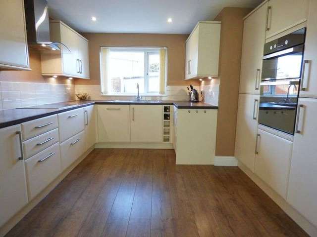 Image of 5 bedroom Detached house for sale in Queens Drive Morecambe LA4 at Queens Drive  Morecambe, LA4 6LN