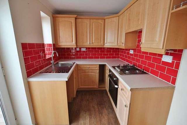  Image of 2 bedroom Semi-Detached house to rent in Rainswood Close Kingswood Hull HU7 at Rainswood Close Kingswood Hull, HU7 3EW