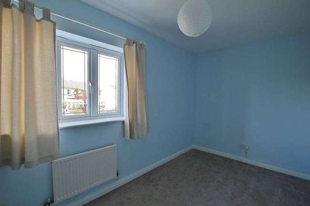  Image of 2 bedroom Semi-Detached house to rent in Rainswood Close Kingswood Hull HU7 at Rainswood Close Kingswood Hull, HU7 3EW