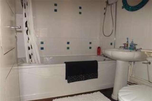  Image of 1 bedroom Flat to rent in Rangeworthy Close Redditch B97 at Redditch, B97 5HZ