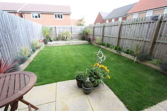 Image of 3 bedroom Terraced house for sale in Ravensbury Park Kingswood Hull HU7 at Ravensbury Park Kingswood Hull, HU7 3FR
