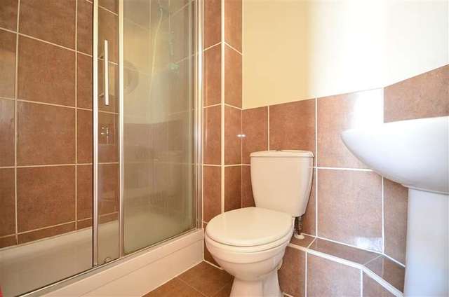 Image of 2 bedroom Apartment for sale in Heathcotes Maidenbower Crawley RH10 at Maidenbower Crawley Crawley, RH10 7DN