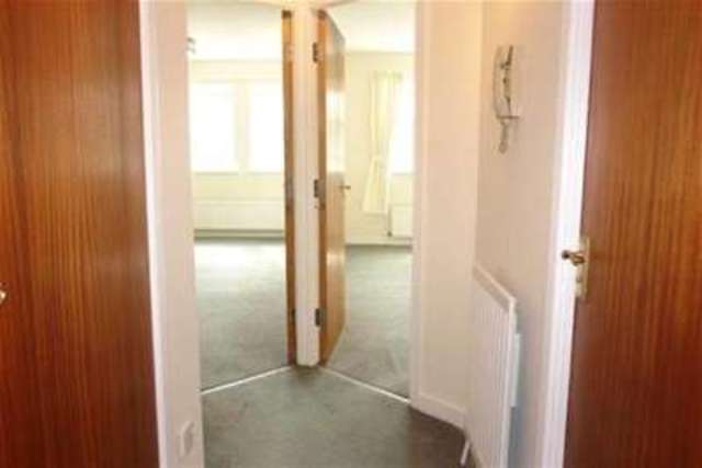  Image of 1 bedroom Flat to rent in Regent Road Gosforth Newcastle upon Tyne NE3 at Newcastle upon Tyne, NE3 1ED