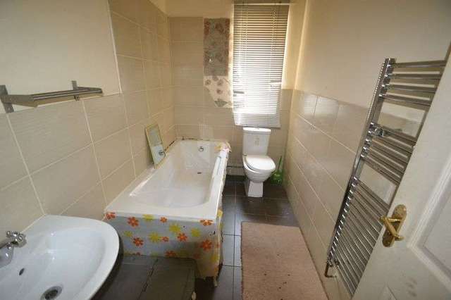  Image of Property to rent in Regent Street Eccles Manchester M30 at Regent Street Eccles Manchester, M30 0BP