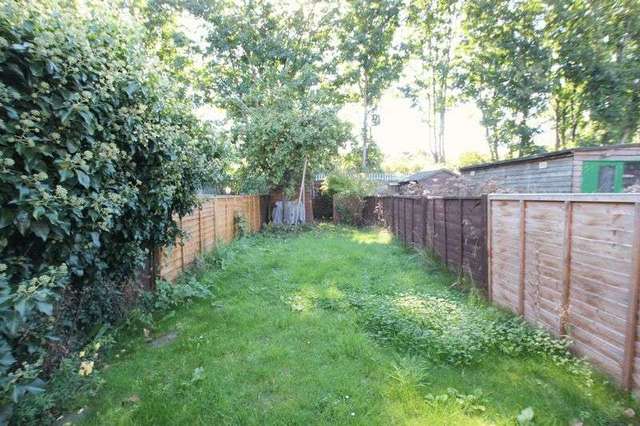  Image of 2 bedroom Terraced house to rent in Reynoldson Street Hull HU5 at Reynoldson Street  Hull, HU5 3BJ