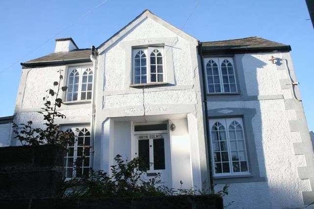  Image of 4 bedroom Semi-Detached house for sale in Rhedyw Road Llanllyfni Caernarfon LL54 at Rhedyw Road  Caernarfon, LL54 6SG